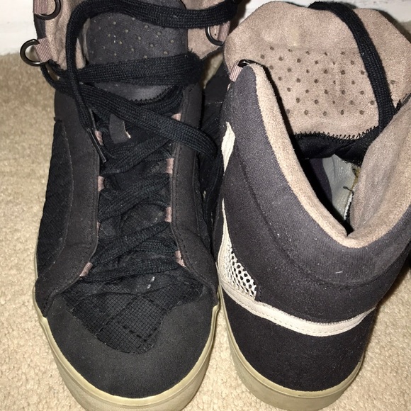 stella mccartney adidas donne scarpe di camoscio poshmark 85 stella mccartney adidas donne scarpe di camoscio poshmark 85